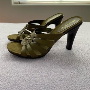 Enzo Angiolini heels 8